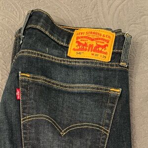 Levi's Men's 541 Indigo Relaxed Jeans 32 x 29